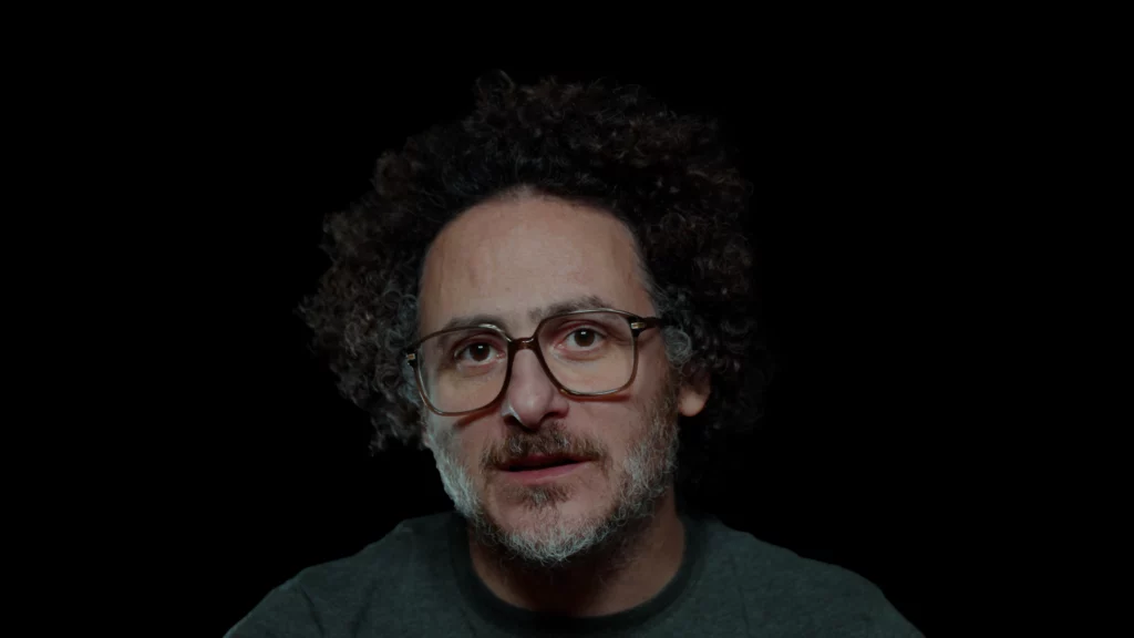 alexandre-still-noir-beta